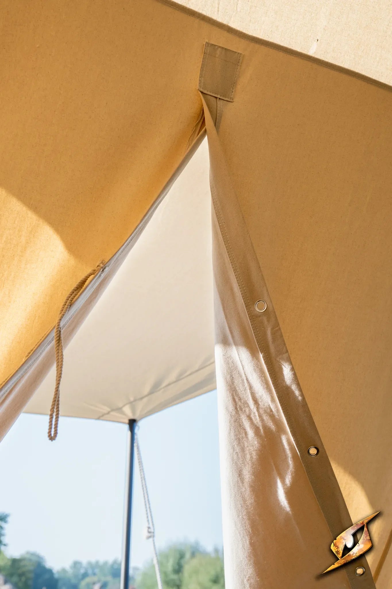 Double Wedge Tent - 4x6 m