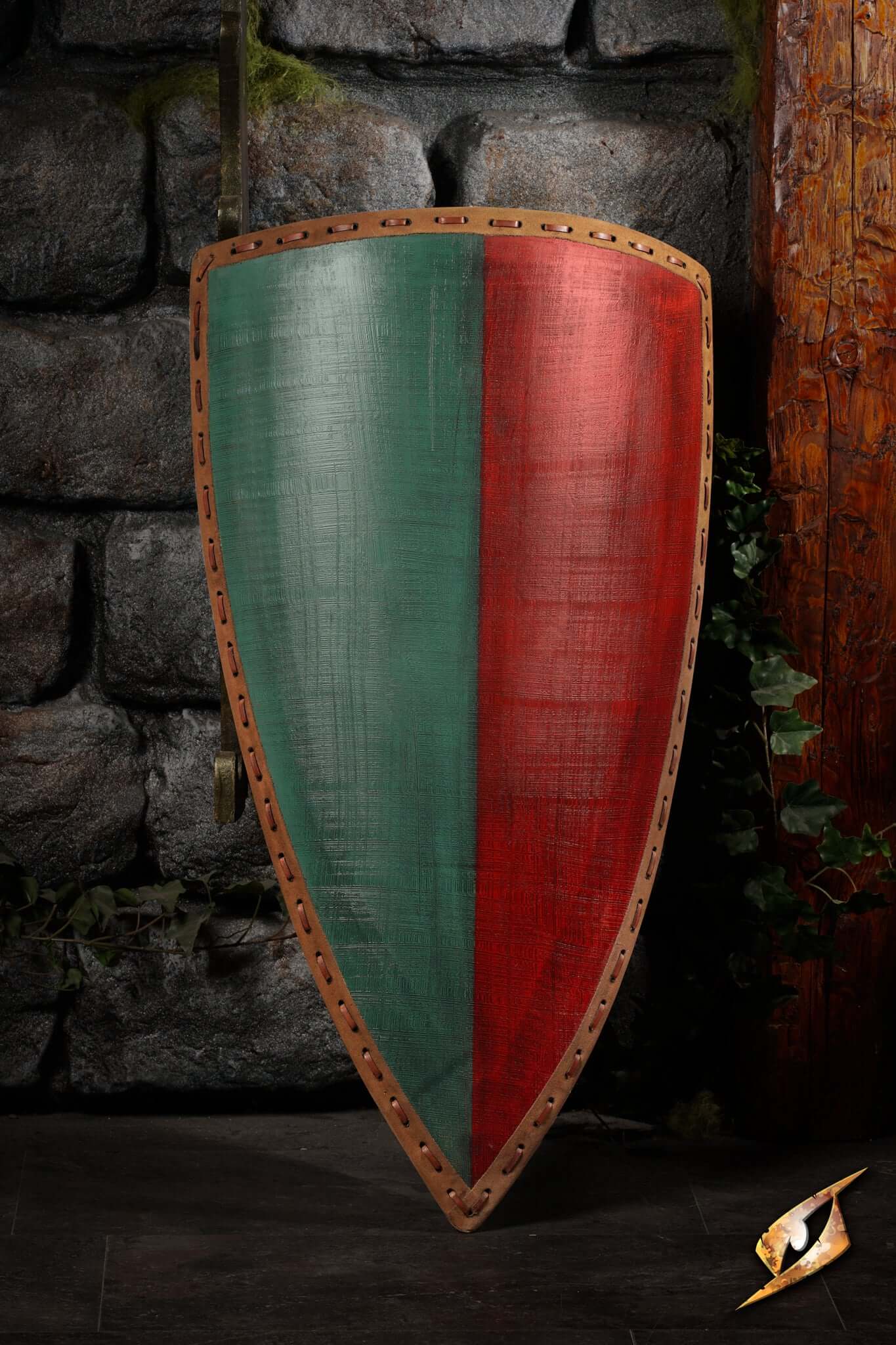 34300100 01%20Heater%20Shield%20Green Red