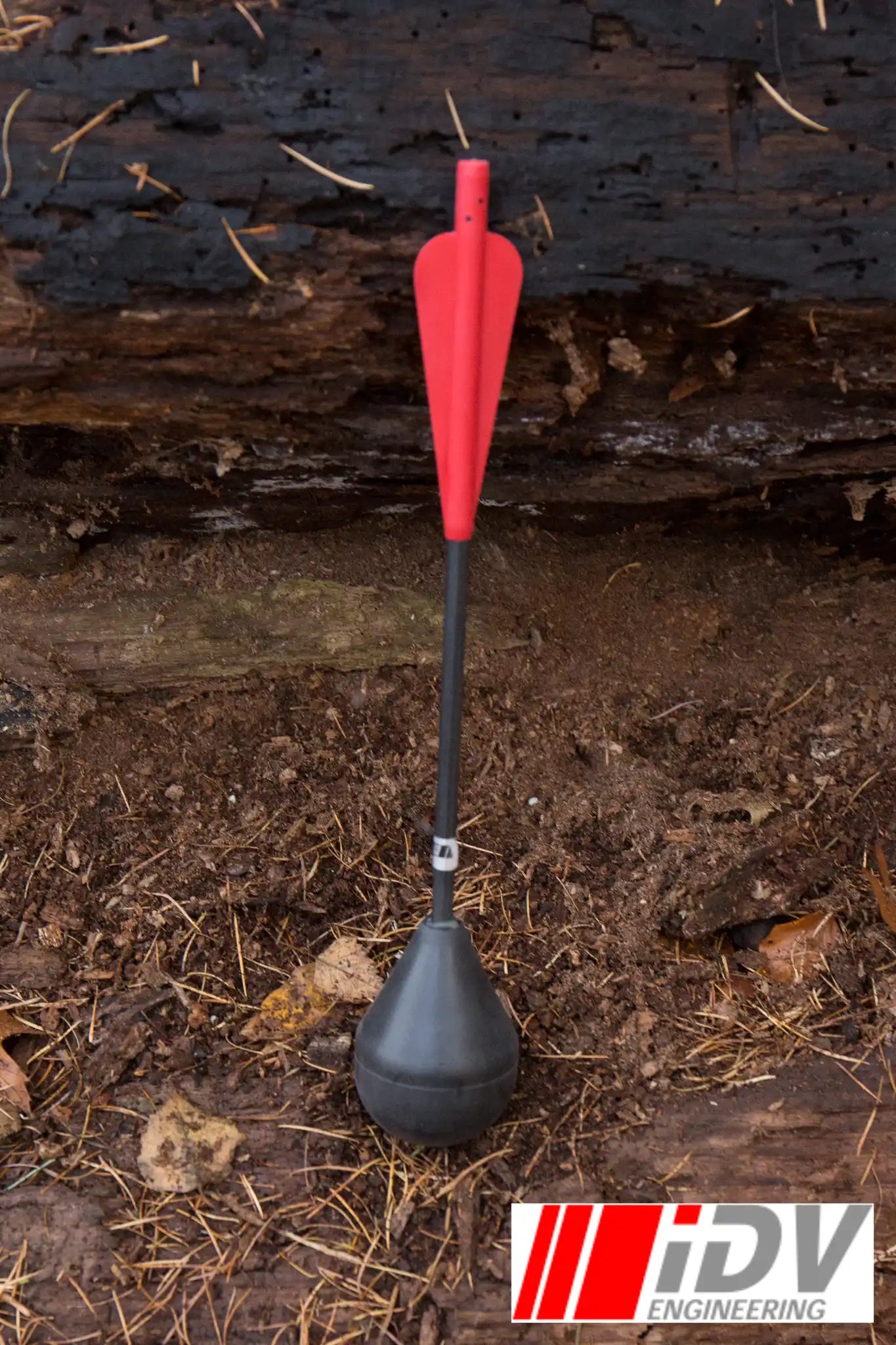 Bolt - Round Head - 10"- Black/Red, flexible and shatterproof arrow from iDV Engineering, ideal for safe archery.