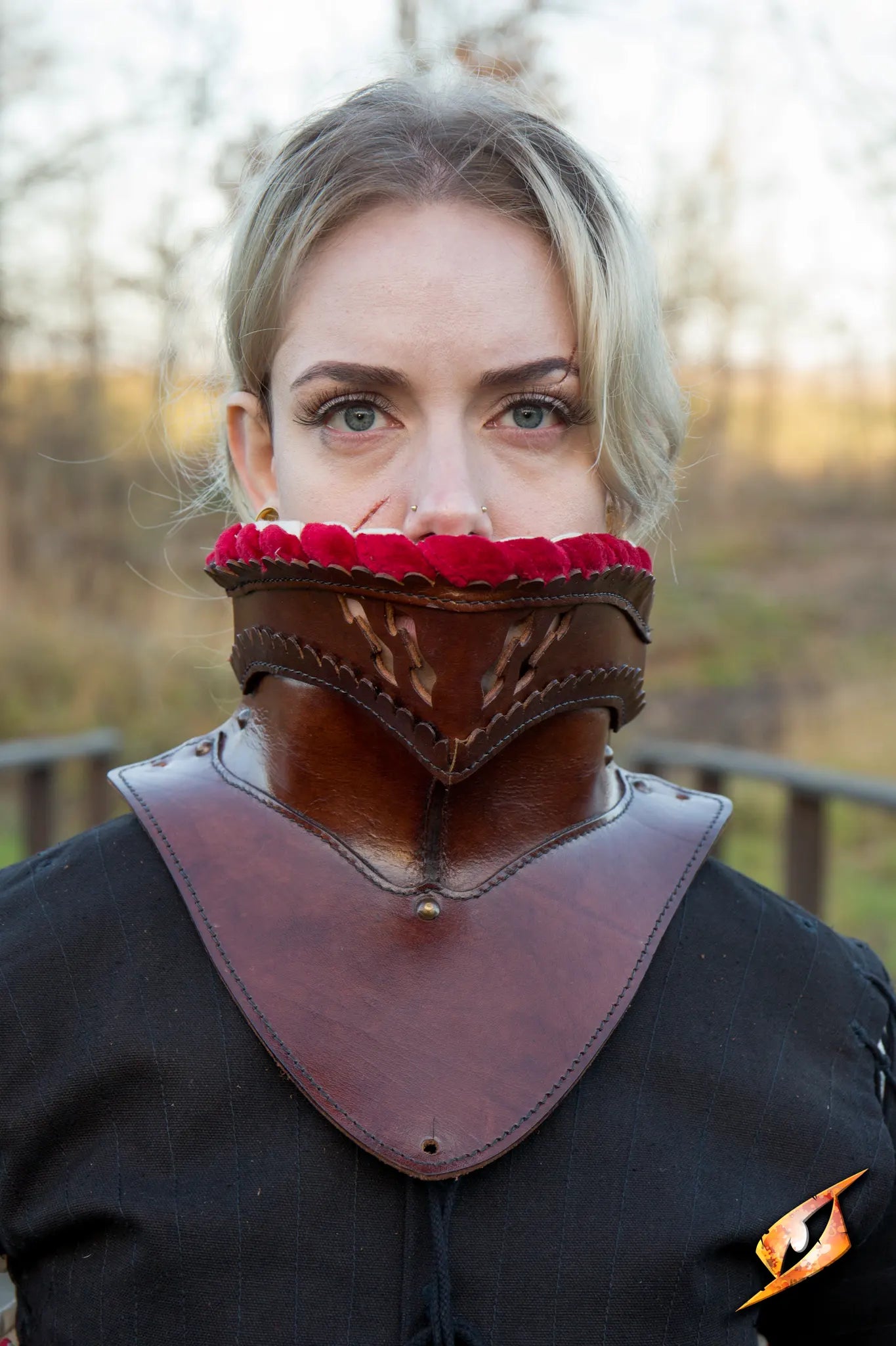 Noble Leather Bevor