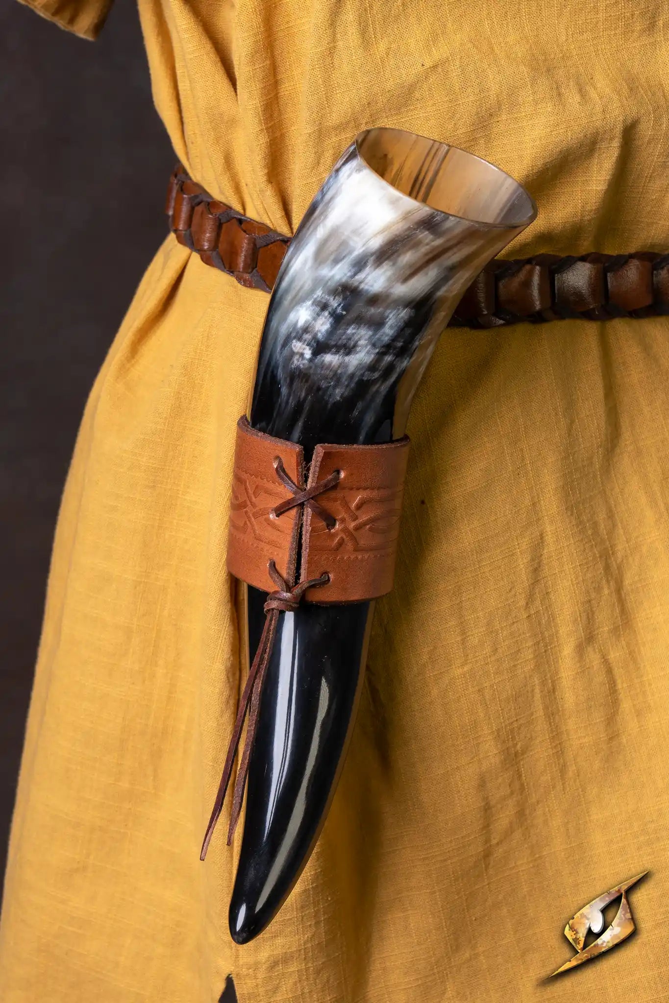 Horn Holder