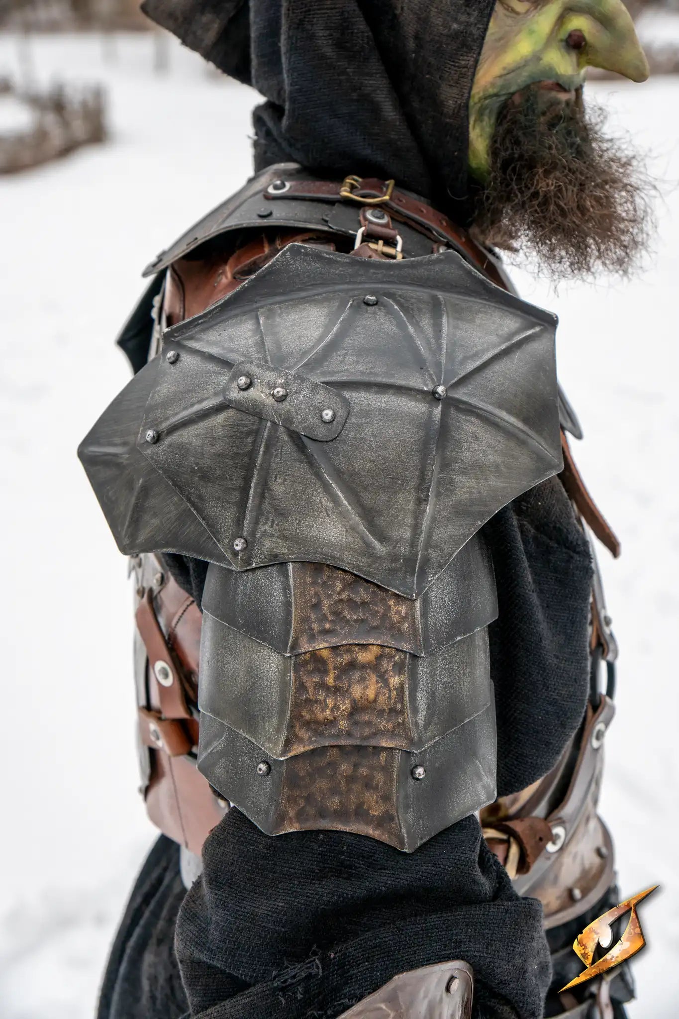 Raider Shoulders