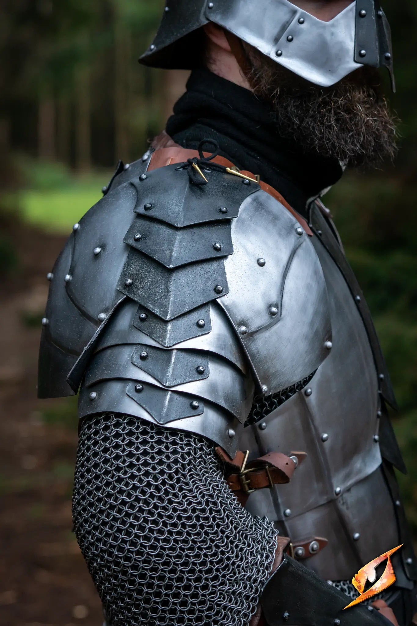 Dreki Pauldrons