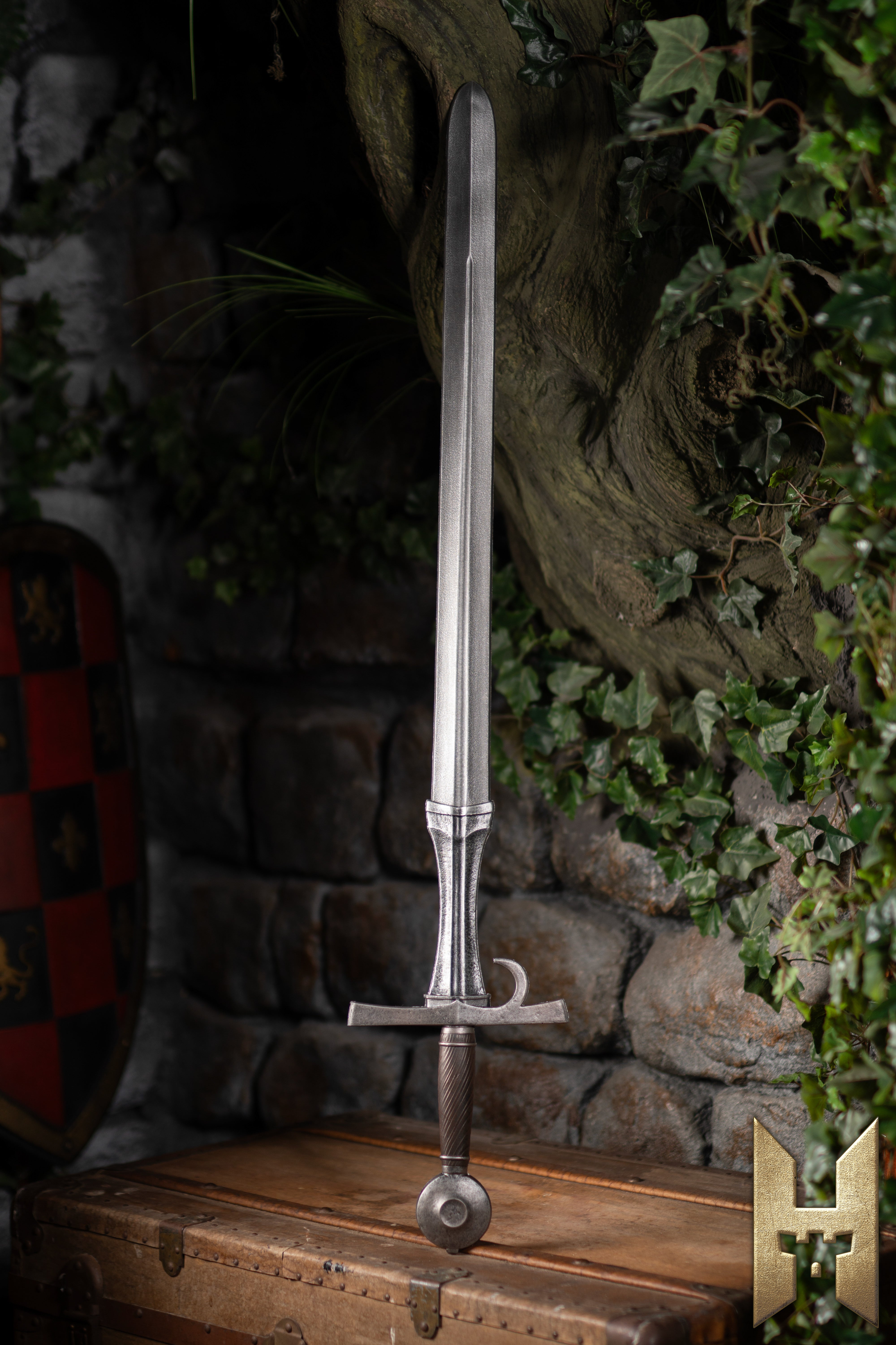 32770255 01 Milanese Sword   Steel Steel   109Cm