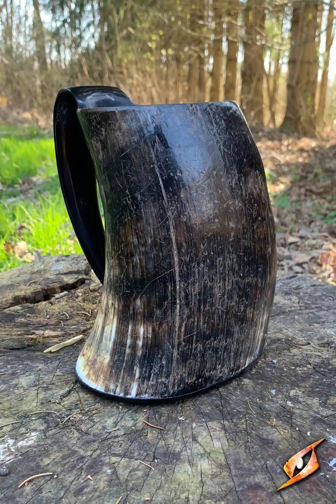 Barbarian Mug crafted from genuine bull horn, perfect for toasting and storytelling.